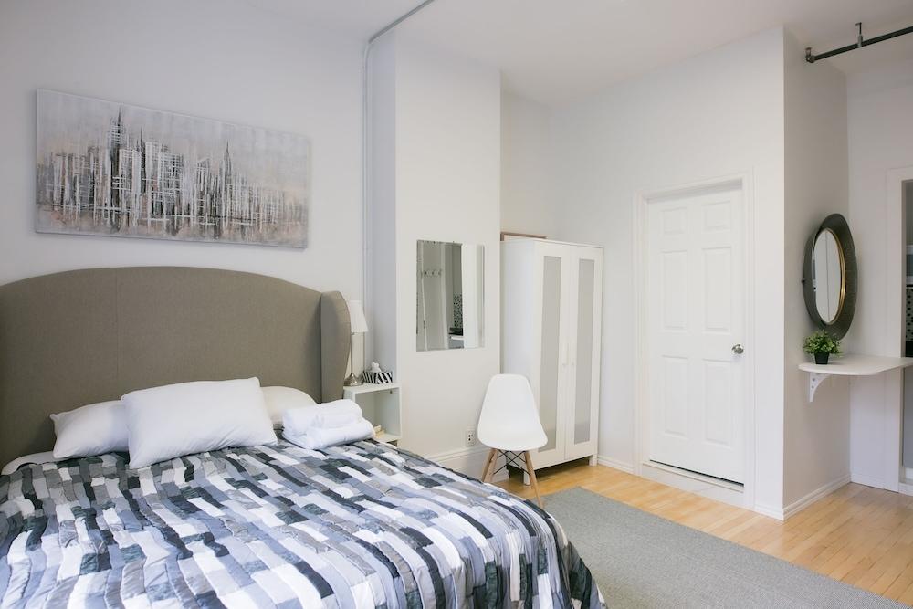 Auberge & Hotel Montreal Espace Confort Exterior foto
